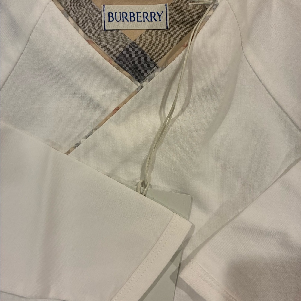 NWT- Burberry Bodysuit & Check Bandana Bib Set - Picture 15 of 15